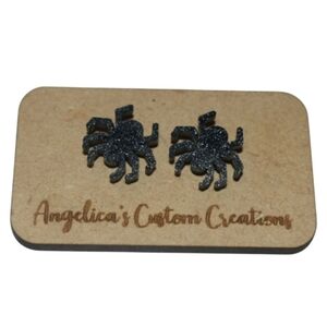 Spider Acrylic Studs